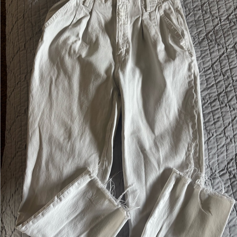 Abercrombie & Fitch Women's High Rise Jeans - Cream